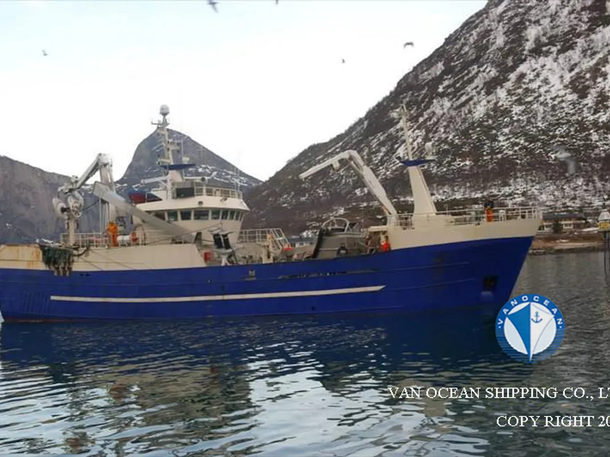 Kapal purse seiner kanggo didol