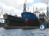 Kapal tanker minyak/bahan kimia kanggo didol