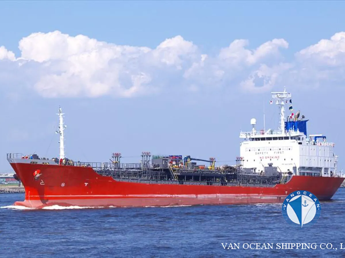 Kapal tanker minyak/bahan kimia kanggo didol