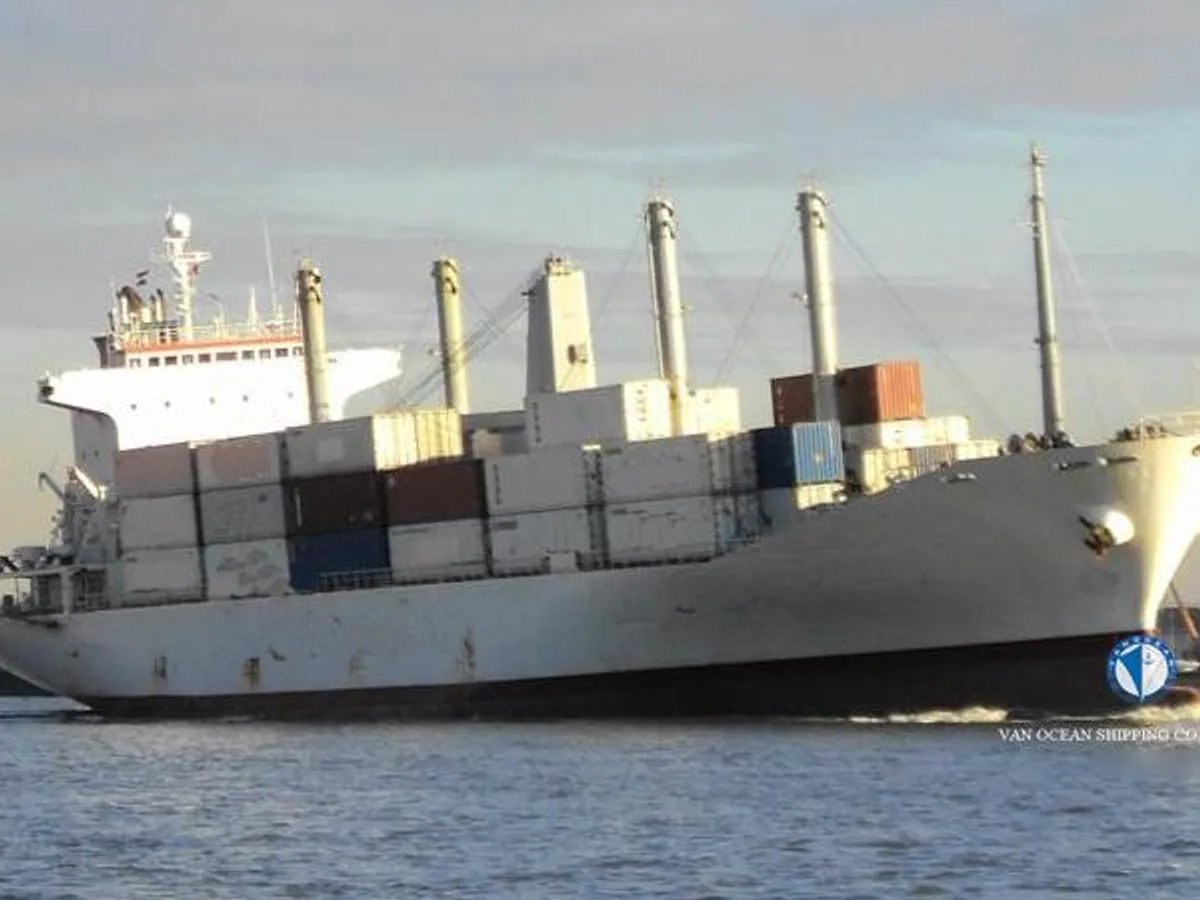 Kapal reefer kanggo didol