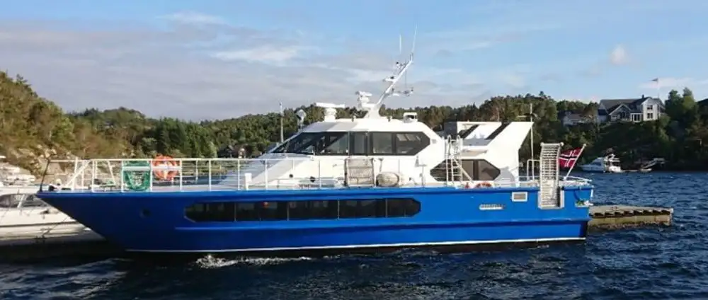 Kapal feri kanggo didol