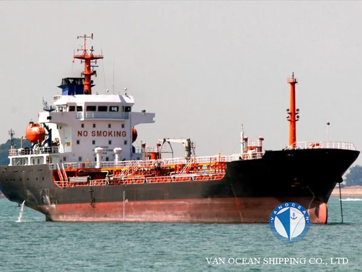 Kapal tanker minyak/bahan kimia kanggo didol