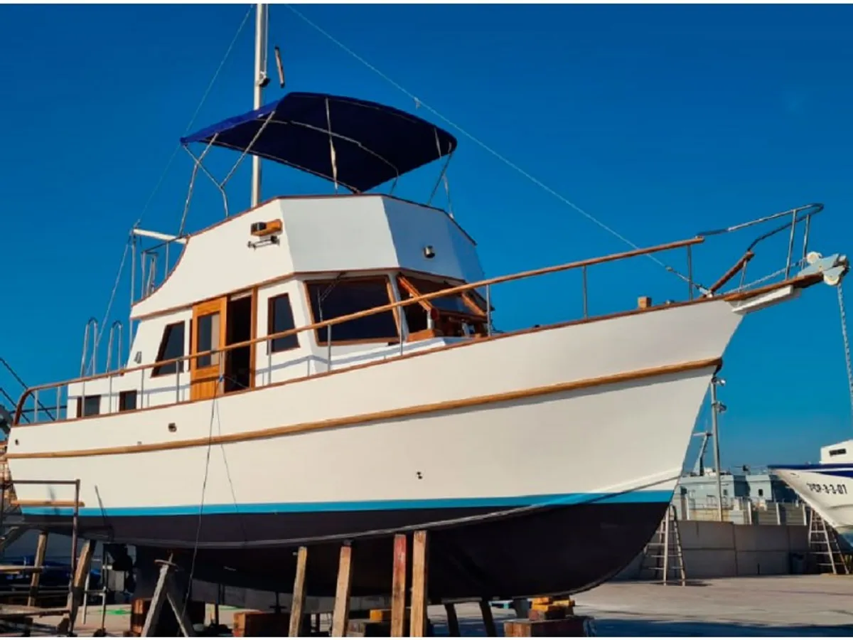 Yacht kanggo didol