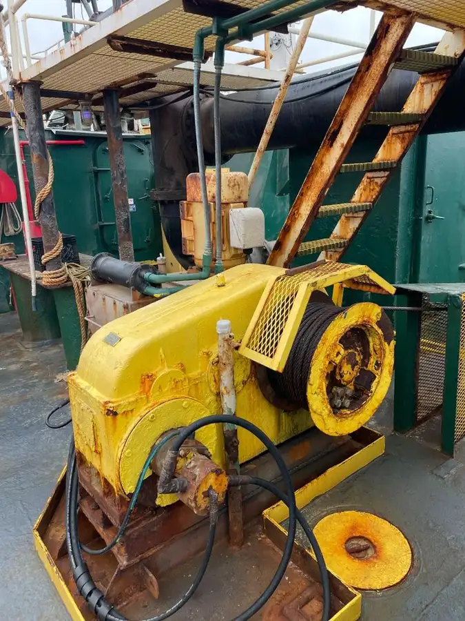 Kapal dredger kanggo didol