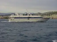 Kapal feri kanggo didol