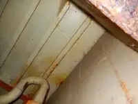 Kapal kerja kanggo didol