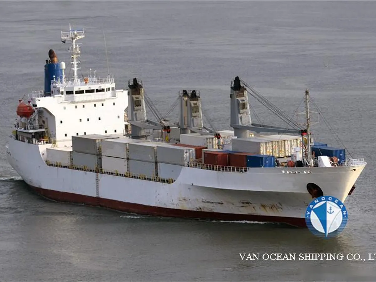 Kapal reefer kanggo didol