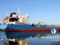 Kapal tanker minyak/bahan kimia kanggo didol