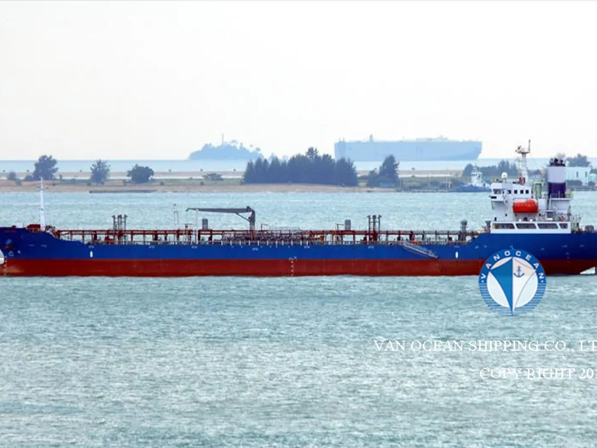 Kapal tanker minyak/bahan kimia kanggo didol