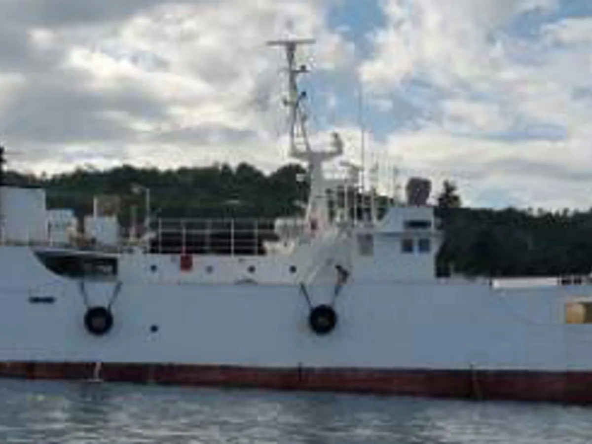 Kapal trawler kanggo didol
