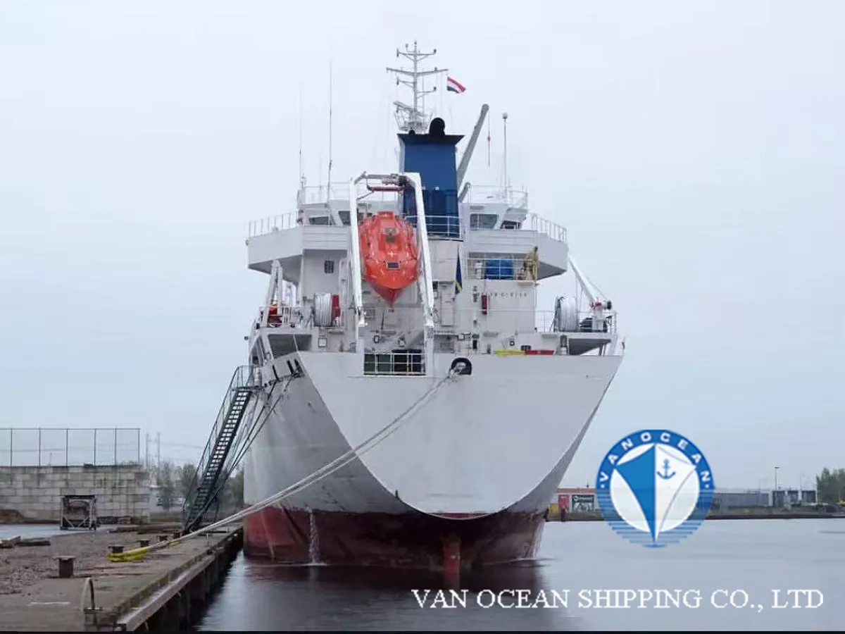 Kapal reefer kanggo didol