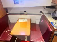 Kapal survei kanggo didol