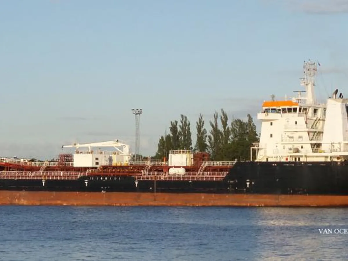Kapal tanker minyak/bahan kimia kanggo didol