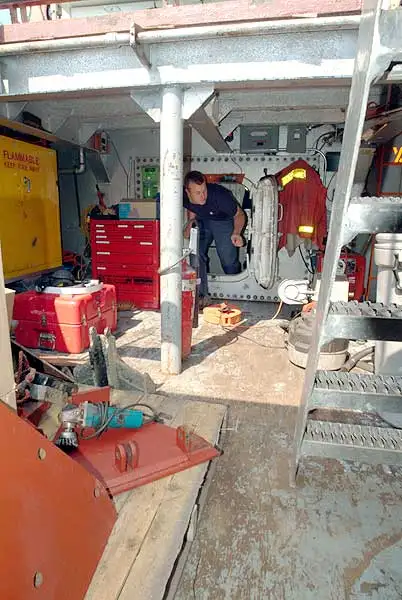 Kapal dredger kanggo didol