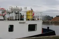 Kapal kerja kanggo didol