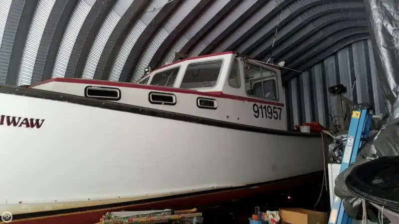 Kapal trawler kanggo didol