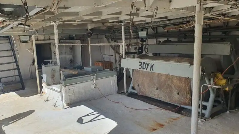 Kapal longliner kanggo didol