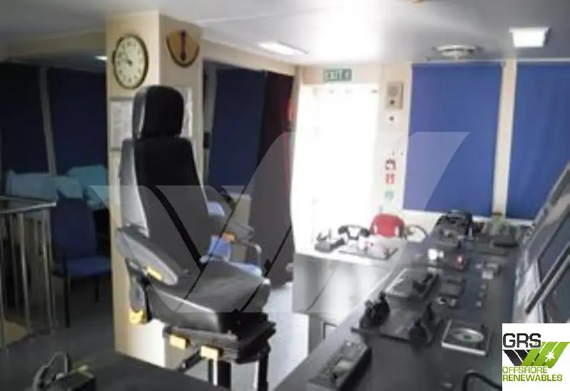 Kapal kerja kanggo didol
