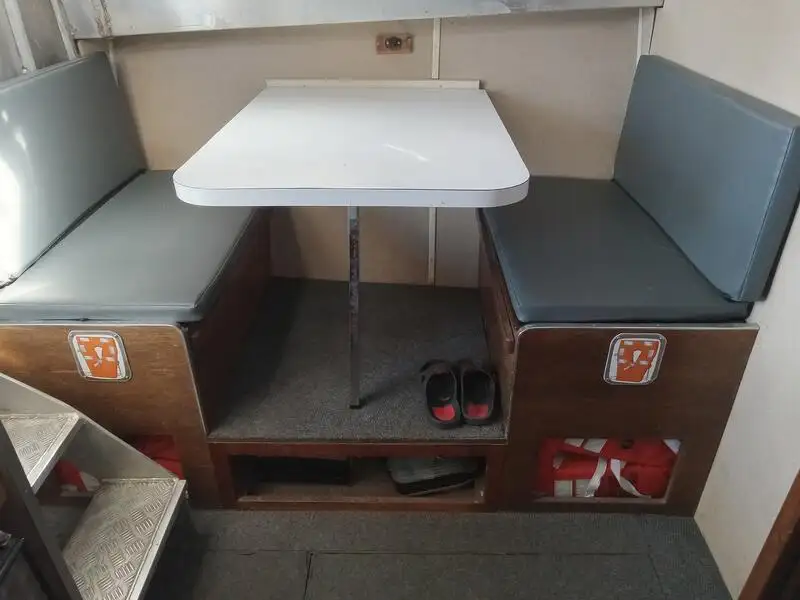 Kapal kru kanggo didol
