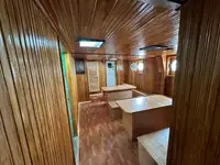 Kapal trawler kanggo didol