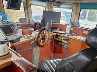 Kapal pengangkut iwak urip kanggo didol