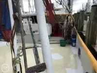 Kapal trawler kanggo didol