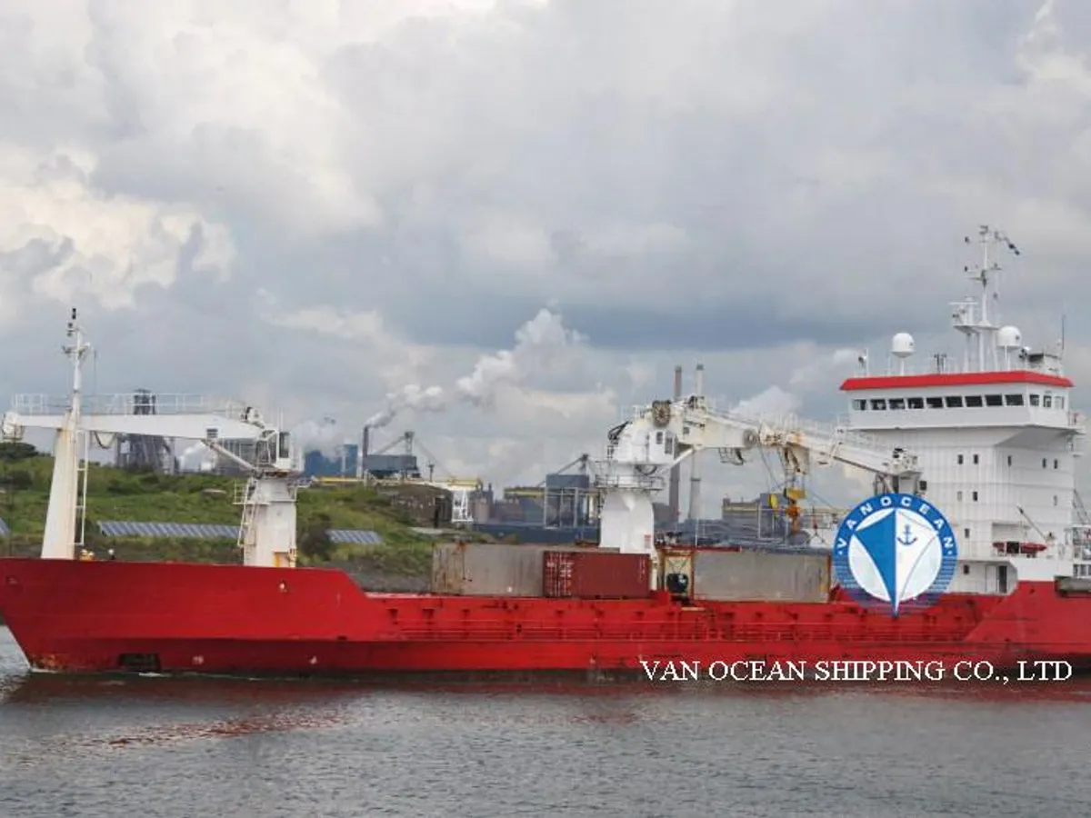 Kapal reefer kanggo didol