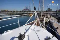 Kapal riset kanggo didol