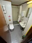 Kapal kontainer kanggo didol