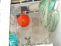 Kapal trawler berkas kanggo didol