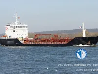 Kapal tanker minyak/bahan kimia kanggo didol