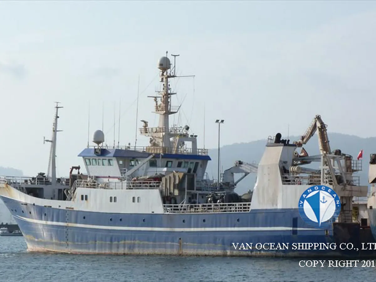 Kapal trawler kanggo didol