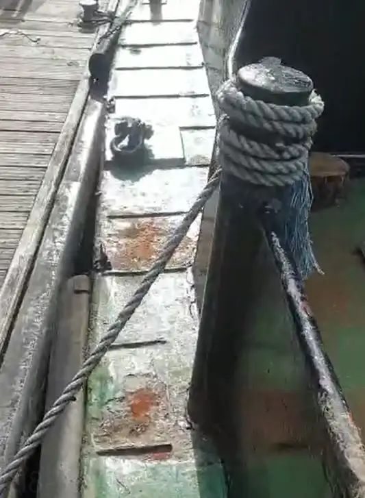 Kapal kerja kanggo didol