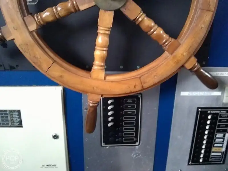 Kapal cutter kanggo didol
