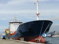 Kapal tanker minyak/bahan kimia kanggo didol