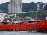 Kapal tanker minyak/bahan kimia kanggo didol