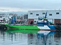 Kapal kerja kanggo didol