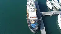 Kapal kerja kanggo didol