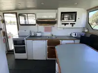 Kapal longliner kanggo didol