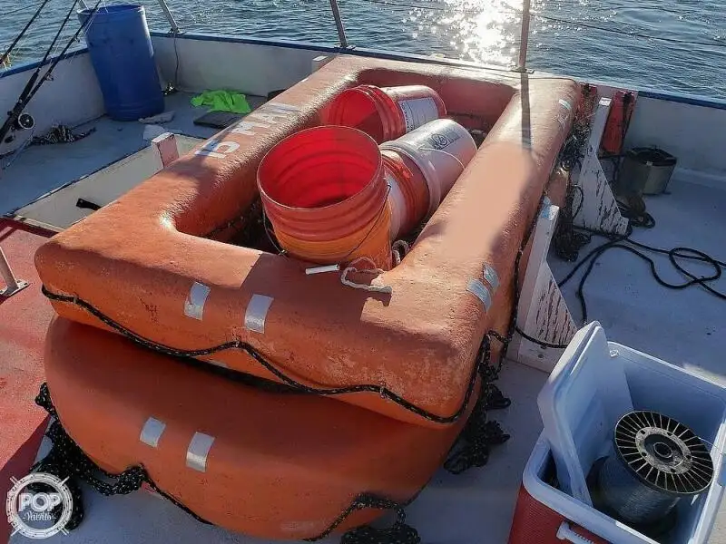 Kapal feri kanggo didol