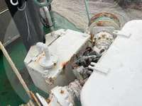 Kapal trawler berkas kanggo didol