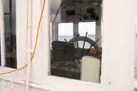 Kapal feri kanggo didol