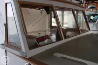 Kapal pangolahan iwak kanggo didol