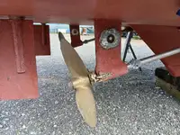 Kapal kerja kanggo didol