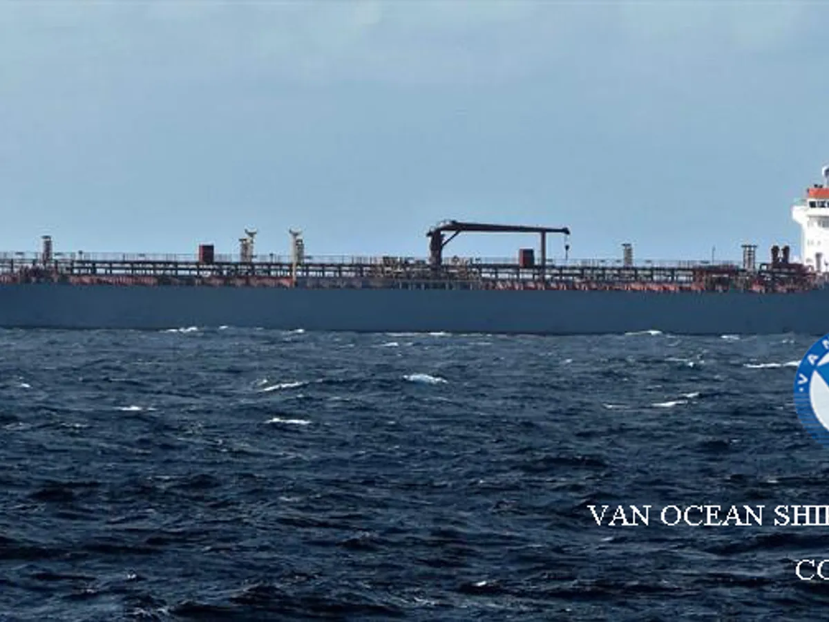 Kapal tanker minyak/bahan kimia kanggo didol