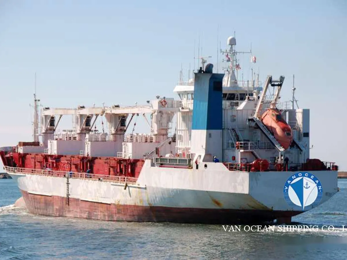 Kapal reefer kanggo didol