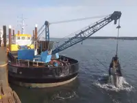 Kapal dredger kanggo didol