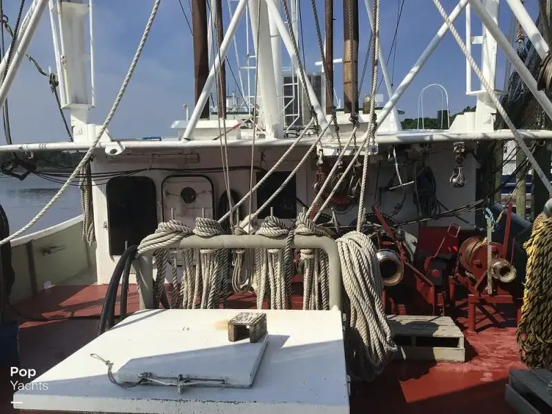 Kapal trawler kanggo didol