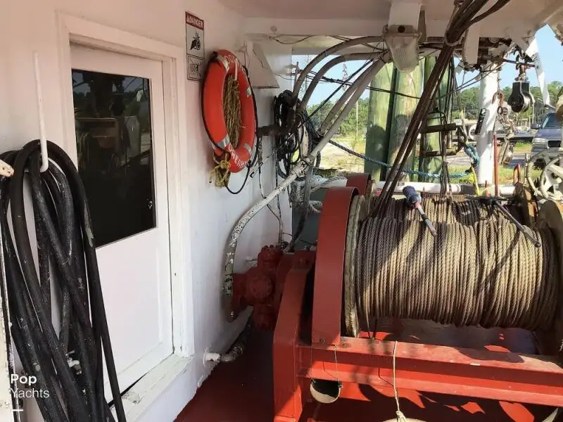 Kapal trawler kanggo didol