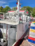 Kapal pengangkut iwak urip kanggo didol